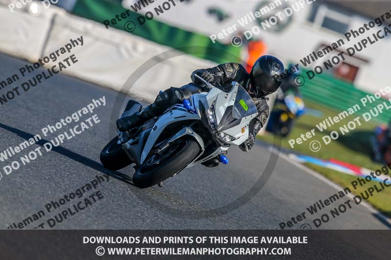 PJM Wedding Photography;enduro digital images;event digital images;eventdigitalimages;mallory park;mallory park photographs;mallory park trackday;mallory park trackday photographs;no limits trackdays;peter wileman photography;racing digital images;trackday digital images;trackday photos